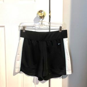 Vintage Early 2000s Black & White Mesh Nike Shorts